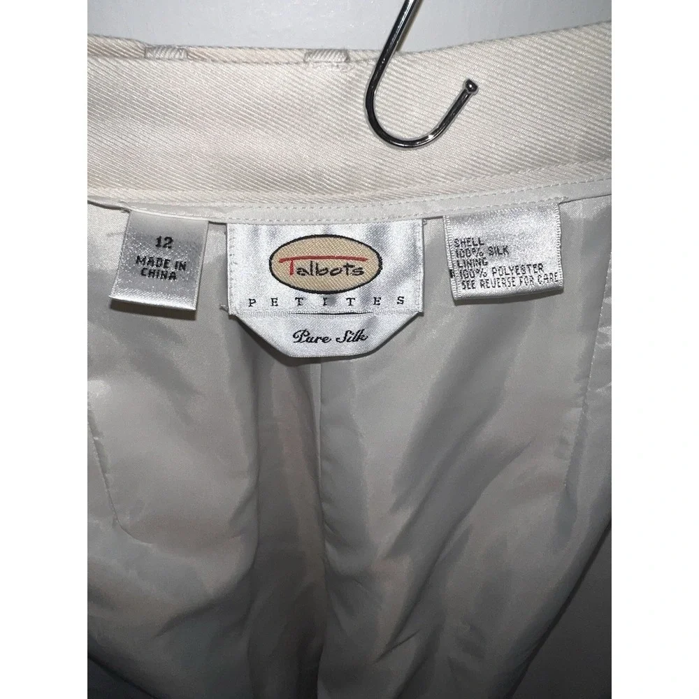 Talbots‎ Women's Size 12 Petite 100% Silk Poly Line High-Rise Cream Three Pocket